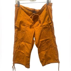 XCVI Women’s Drawstring Capris